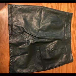 Fux leather mini skirt